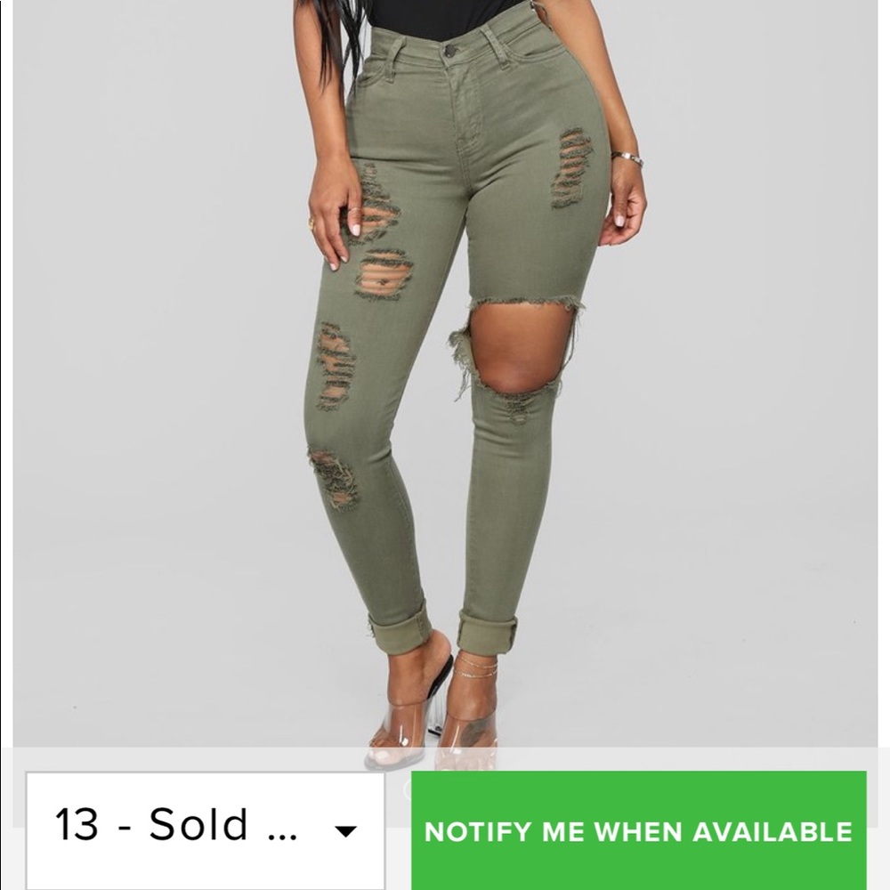 Ripped Skinny Jeans